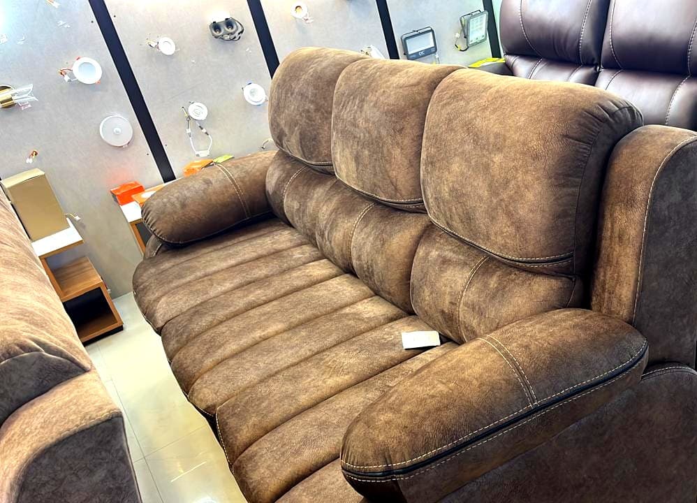 Windsor Recliner Sofa